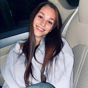 Meet your Posher, Paige